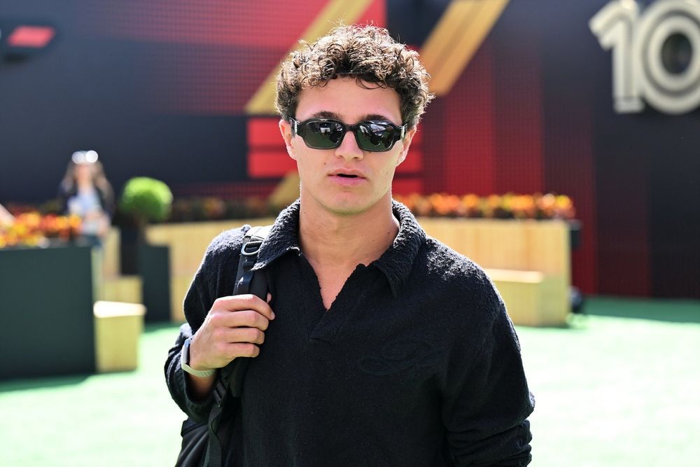 images-mgl-2y3ee7o6-s1000-lando-norris-mclaren