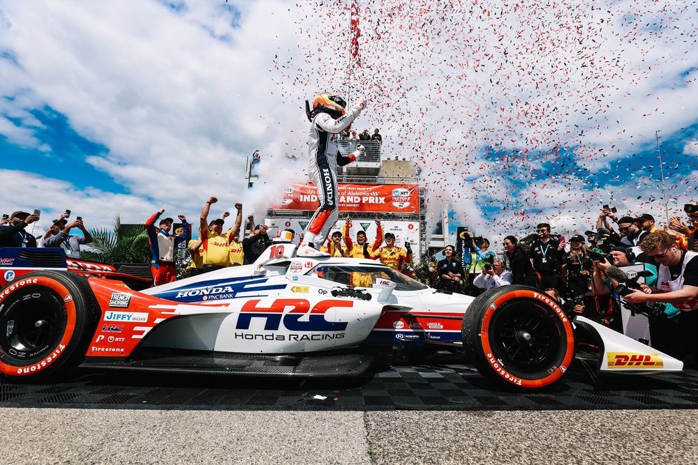 images-mgl-2y3eZ9K6-s1000-alex-palou-chip-ganassi-racing