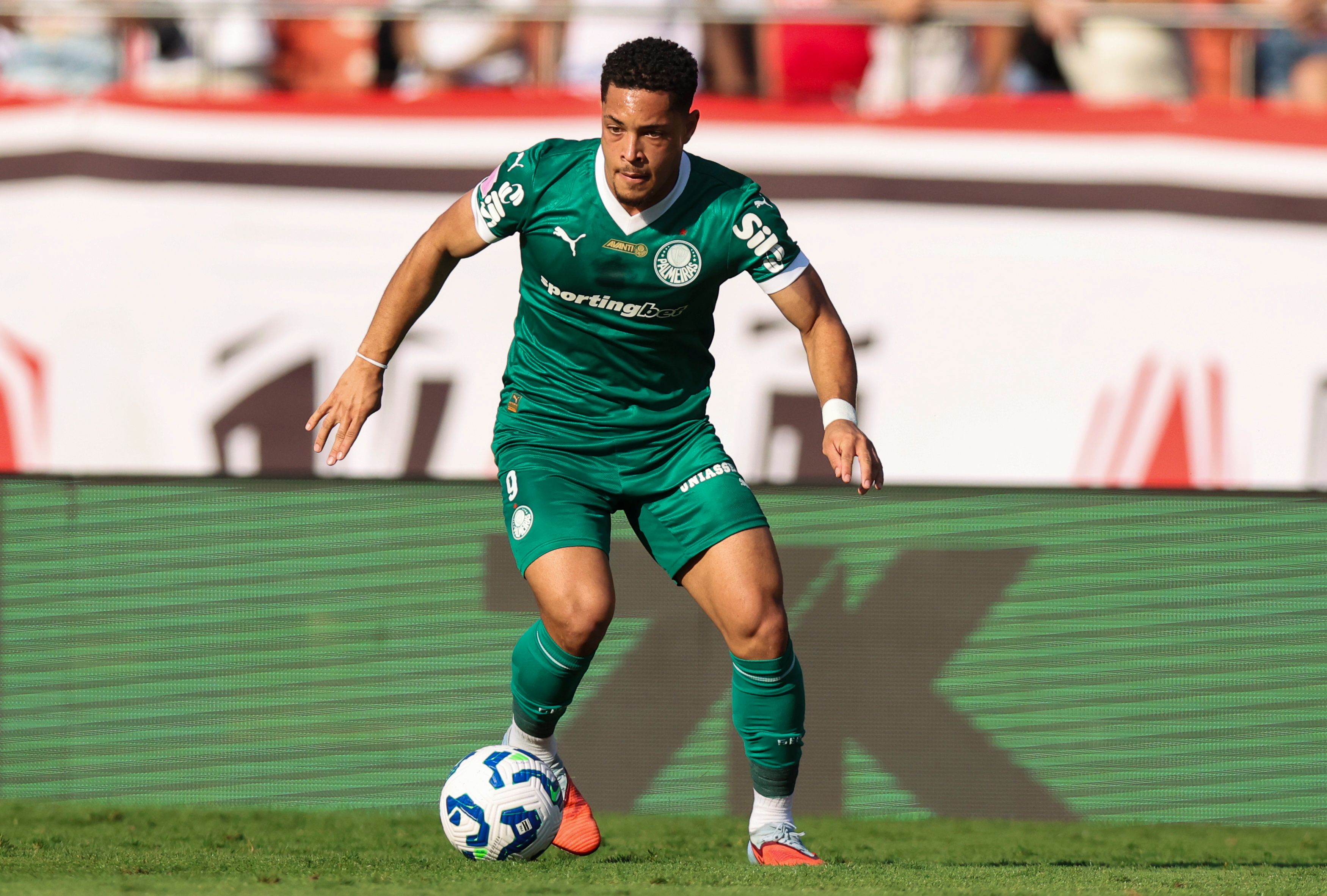 images-v3-getty-2239437254-crop-MM5DGNJQGA5DEMZWGM5G433XMU5DAORQ-GettyImages-2239437254