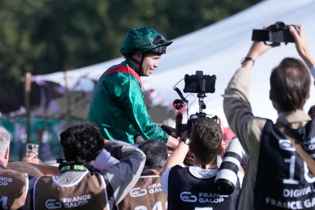 AP-2025-10-05-6096be2f5c6249ad9eb256e47881e86a