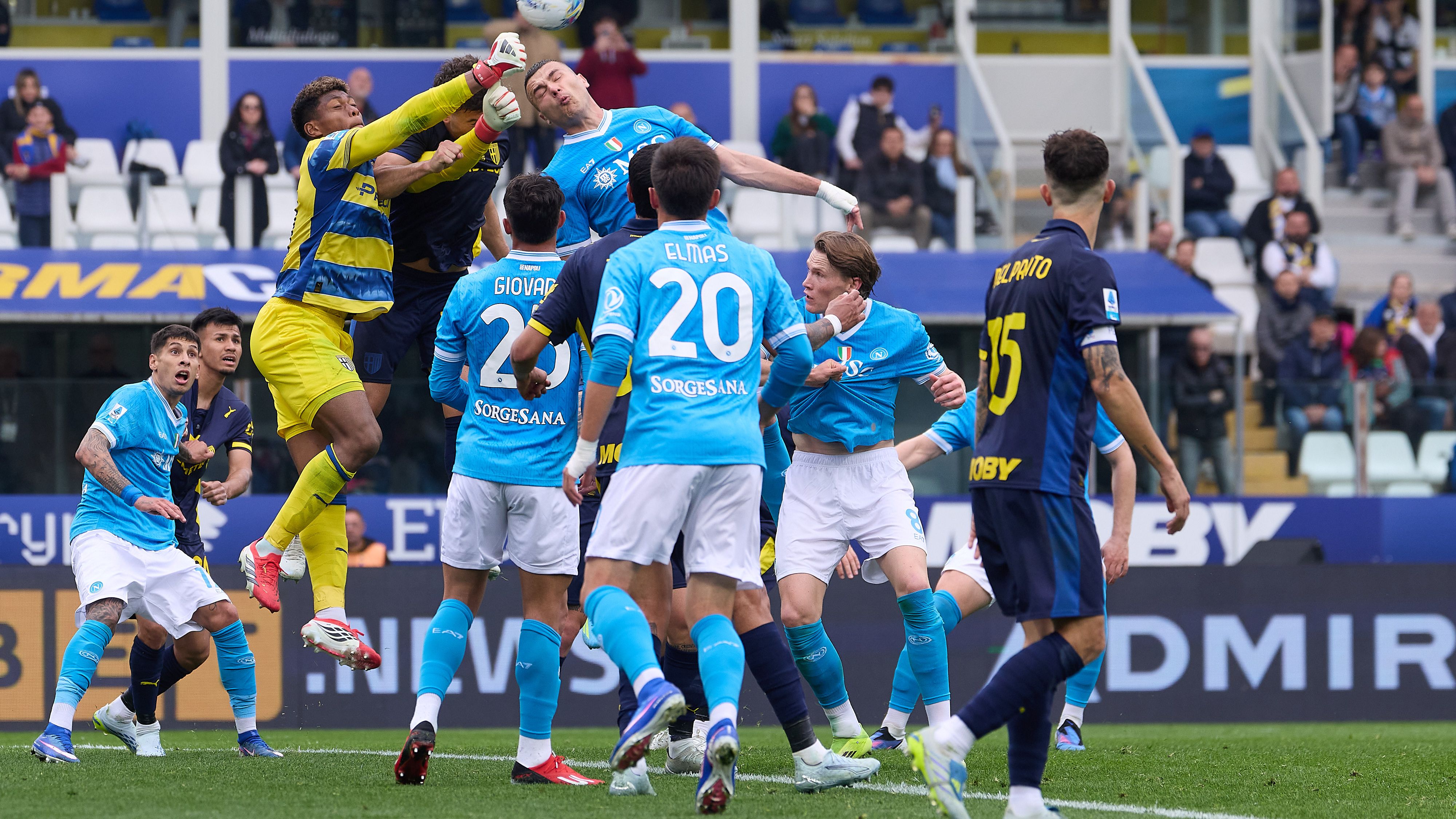 images-v3-getty-2270995406-crop-MM5DIMBQGA5DEMRVGA5G433XMU5DAORSGA4Q====-GettyImages-2270995406