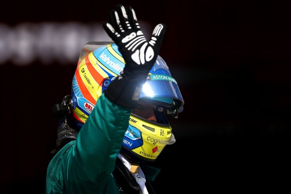 images-mgl-2jX4GZp6-s1000-fernando-alonso-aston-martin-r