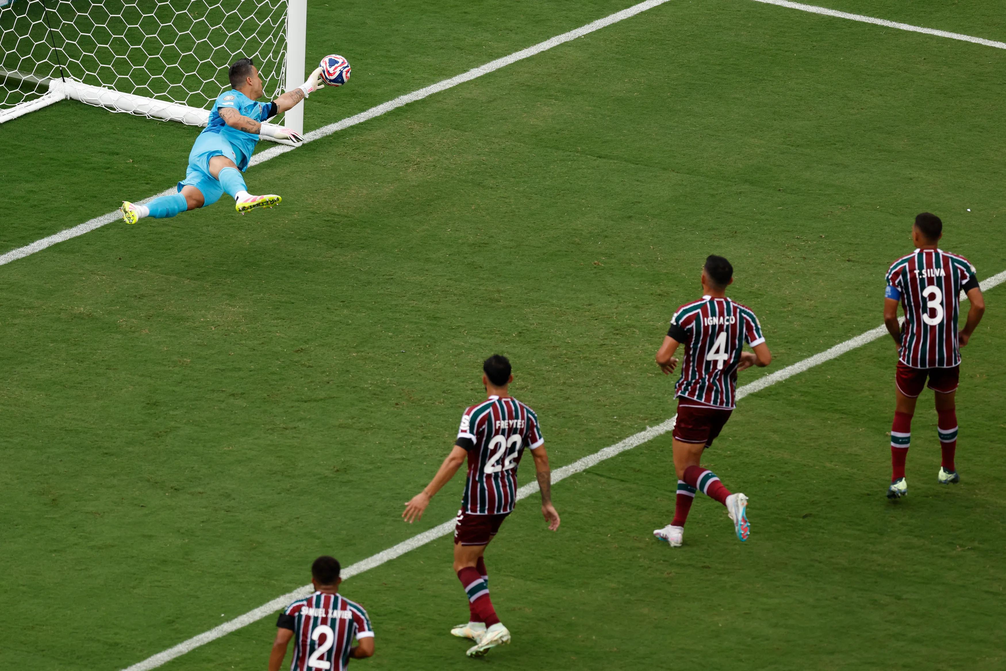 transform-33ddccbf-47cd-4fd1-a30c-19b81f0174bf-Fluminense-FC-v-Al-Hilal-Quarter-Final-FIFA-Club-World-Cup-2025