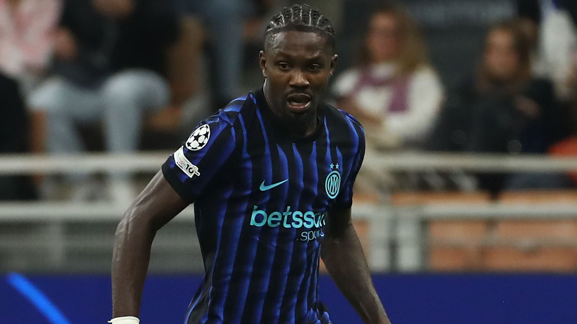 images-v3-blta8cbc02bd54f229d-GettyImages-2238506699(1)