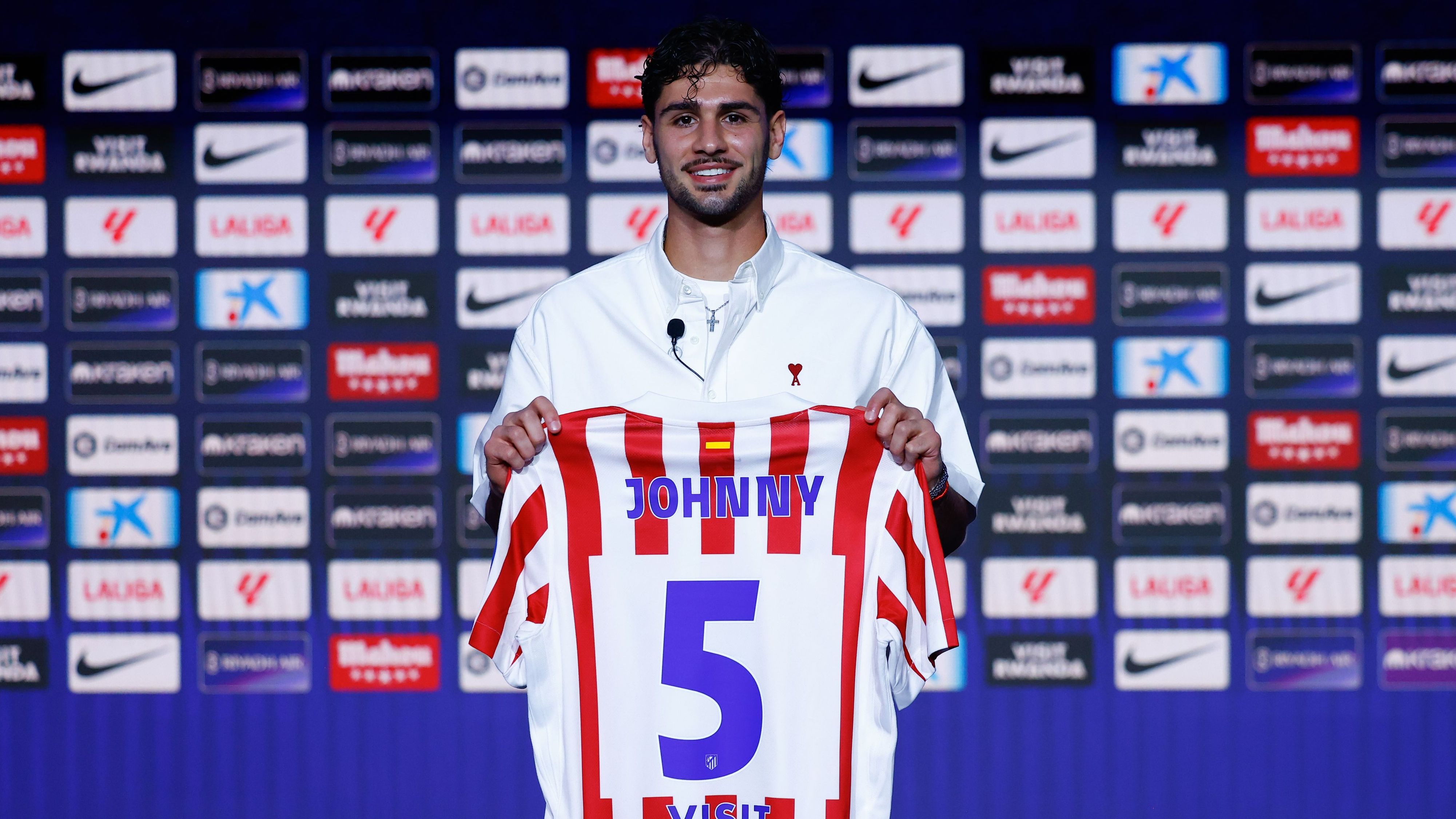 images-v3-blta9590b4ac2f4c68e-crop-MM5DIMBQGI5DEMRVGE5G433XMU5DKMZVHI2DONA=-GettyImages-2227682795