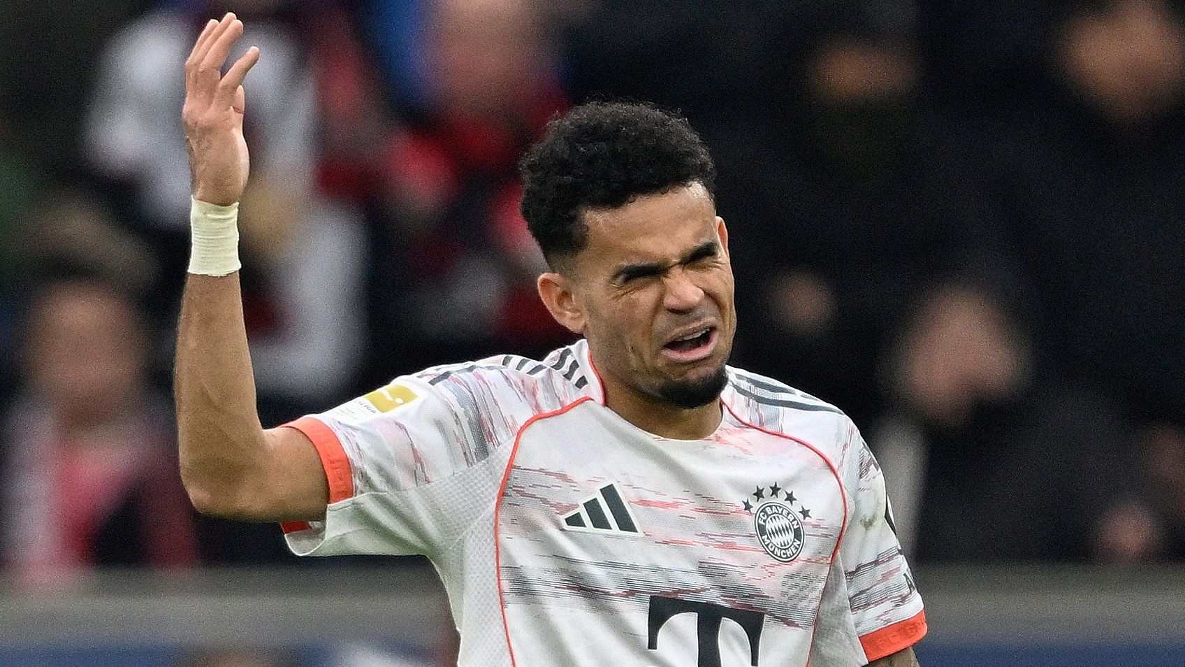 images-v3-getty-2265989517-crop-MM5DCNRZGY5DSNJUHJXG653FHIYDUMZS-GettyImages-2265989517