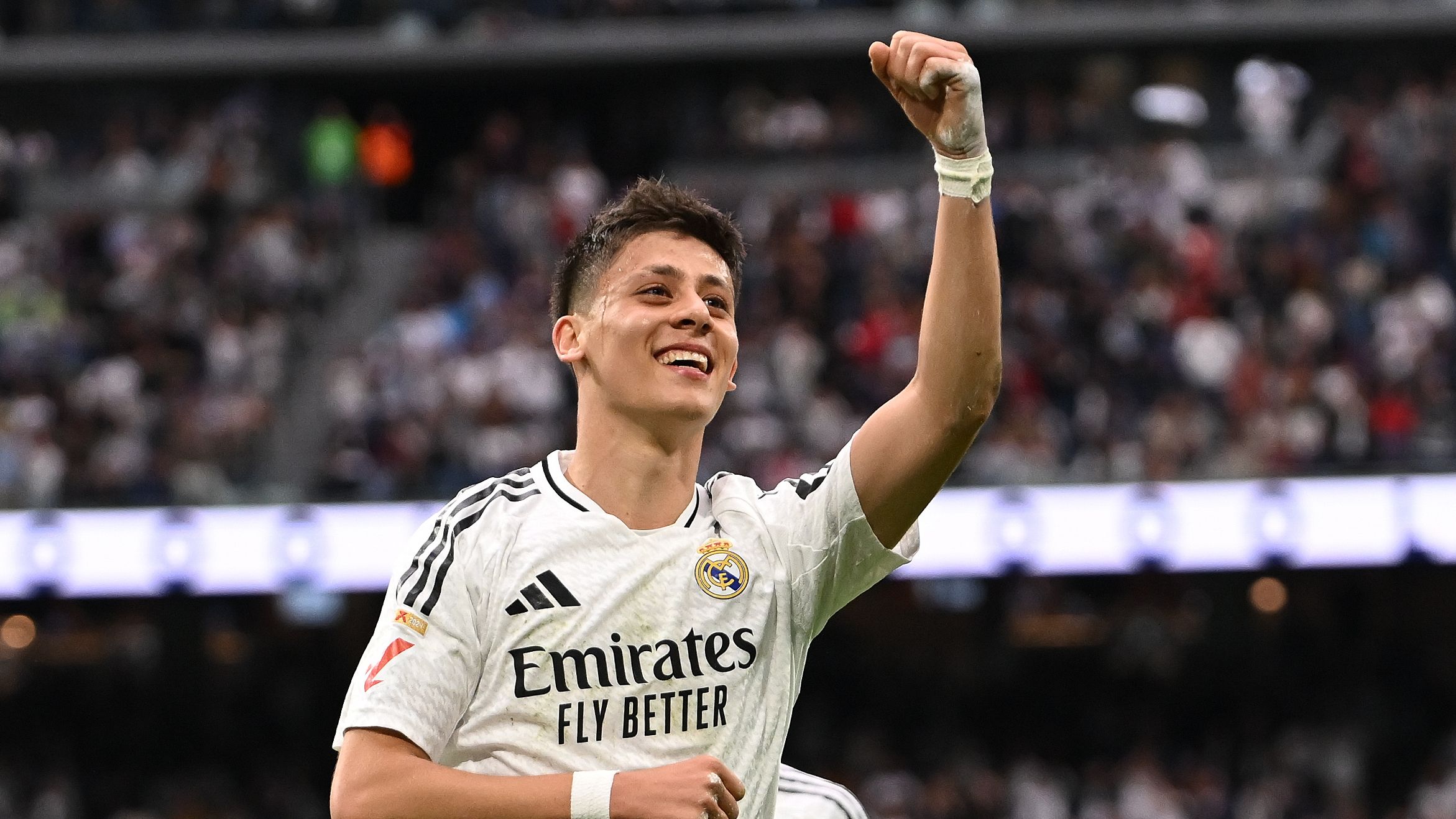 images-v3-getty-2213569859-crop-MM5DEMZUGI5DCMZRHA5G433XMU5DENJRHIYTQNI=-GettyImages-2213569859