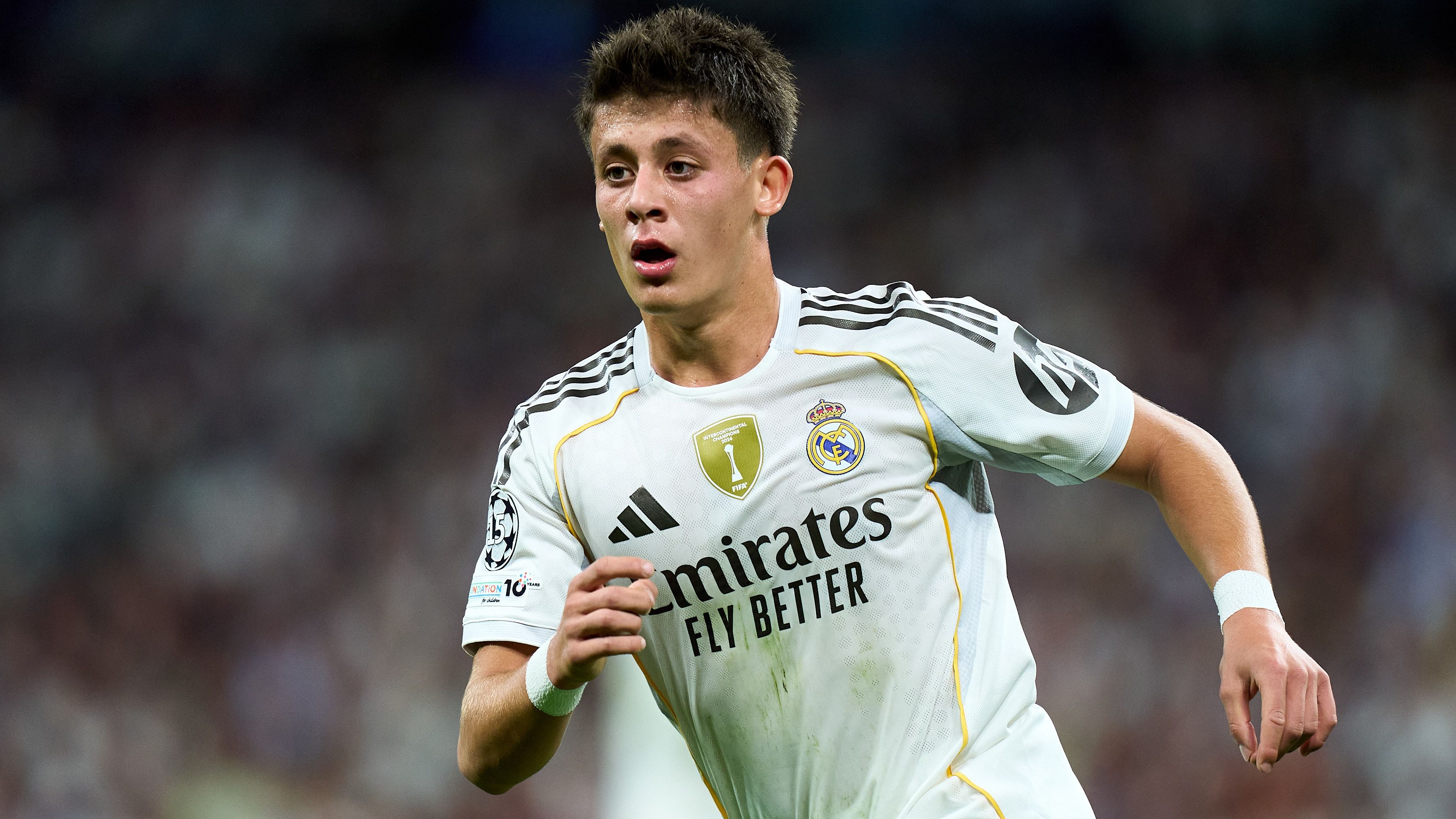 images-v3-getty-2242809932-crop-MM5DGMZYHA5DCOJQGY5G433XMU5DAORRGA2A====-GettyImages-2242809932