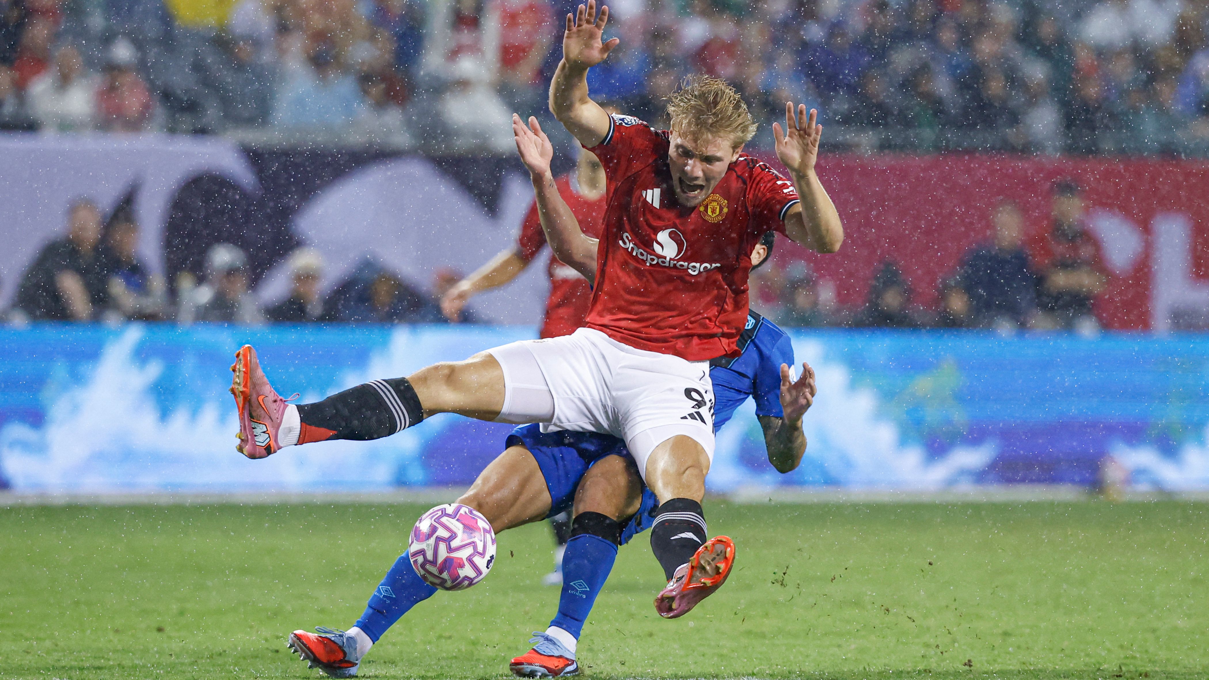 images-v3-getty-2227119620-crop-MM5DIMRQGA5DEMZWGM5G433XMU5DAORSGE4Q====-GettyImages-2227119620