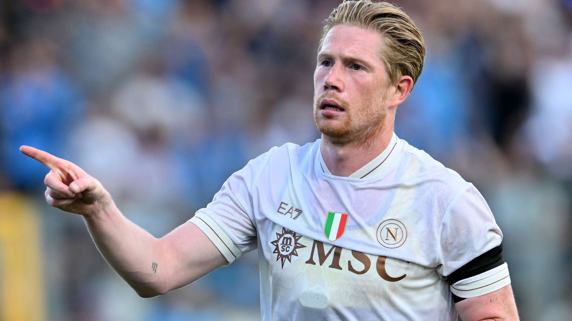 images-v3-blt372263d0733efa2e-De%20Bruyne%20Napoli%20seconda%20maglia