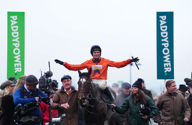 v2-image-production-8ee3b3e0c7124447422319d3092ac814Y29udGVudHNlYXJjaGFwaSwxNzYzMzExMjI4-2.82428401