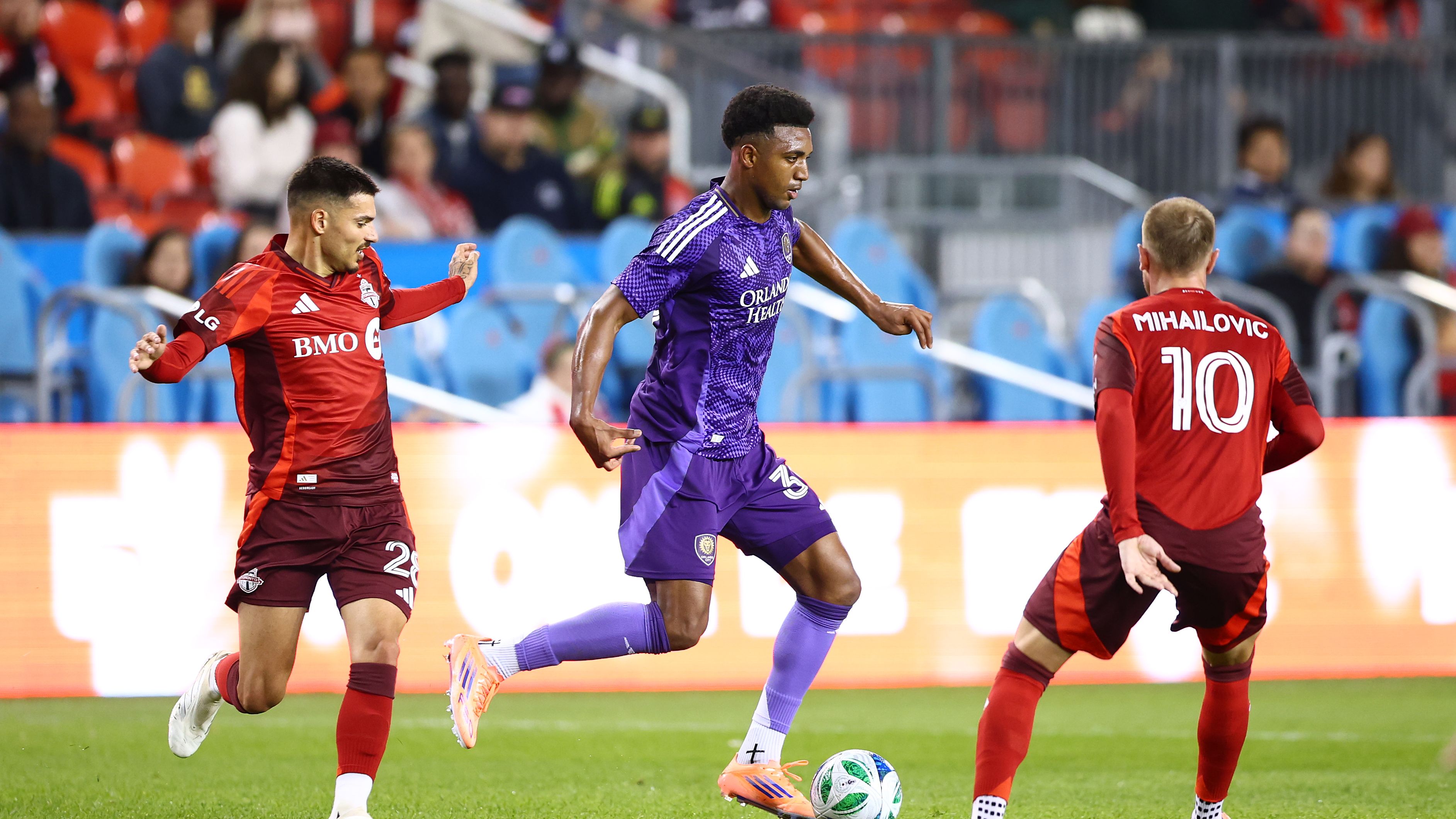 images-v3-getty-2241609173-crop-MM5DGNZWHE5DEMJSGA5G433XMU5DAORSGQYQ====-GettyImages-2241609173