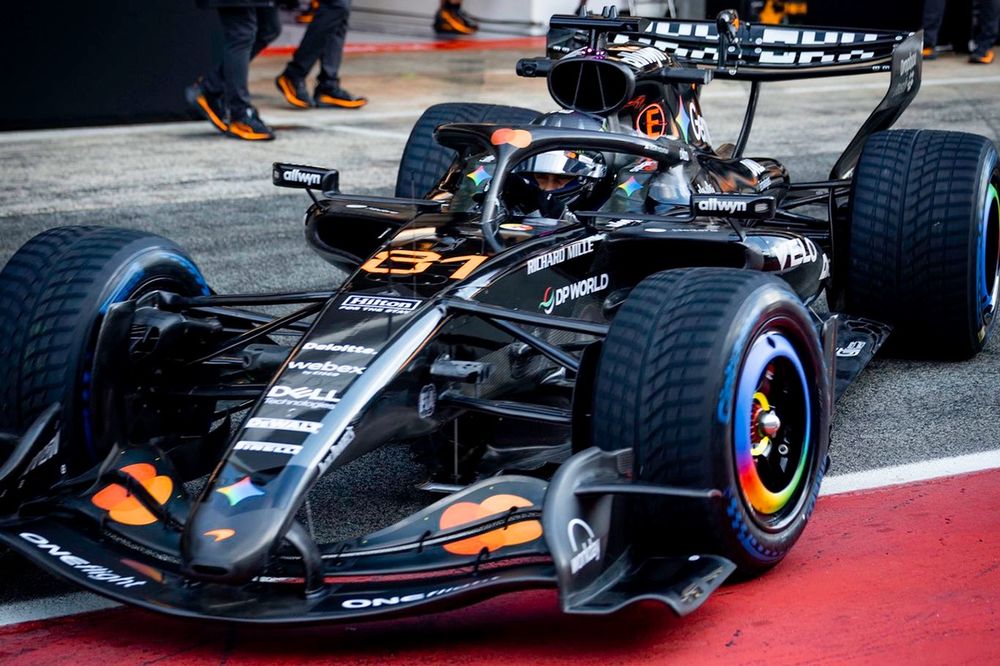 images-mgl-0rVxdPd0-s1000-oscar-piastri-mclaren