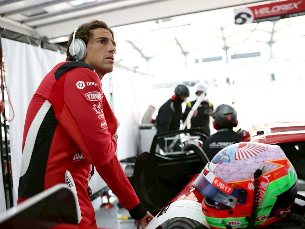 images-mgl-0rGXjqO2-s1000-roberto-merhi-ferrari-296-velo