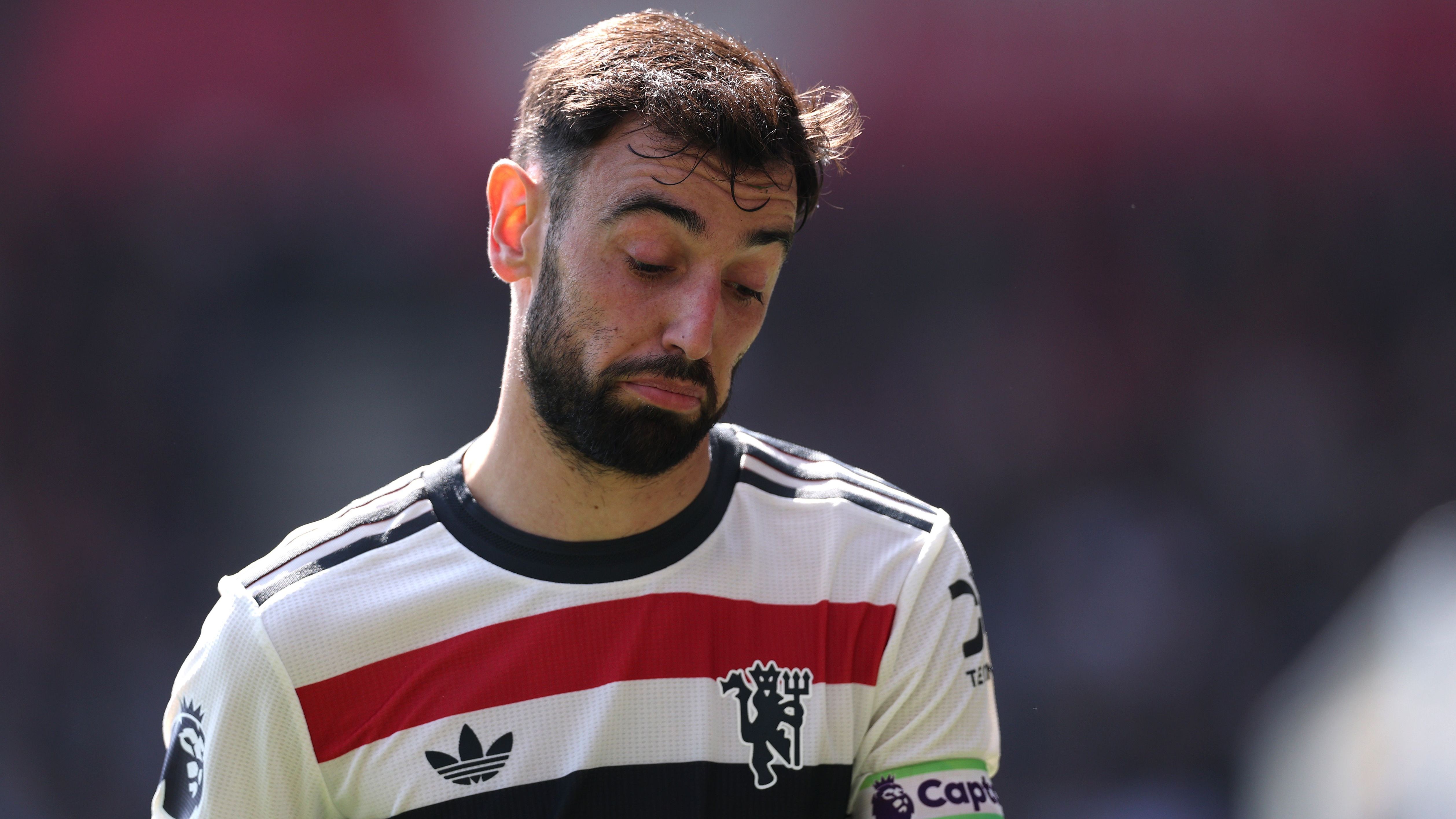 images-v3-getty-2212366189-crop-MM5DKMBTGI5DEOBTGE5G433XMU5DAORSGQ2A====-GettyImages-2212366189