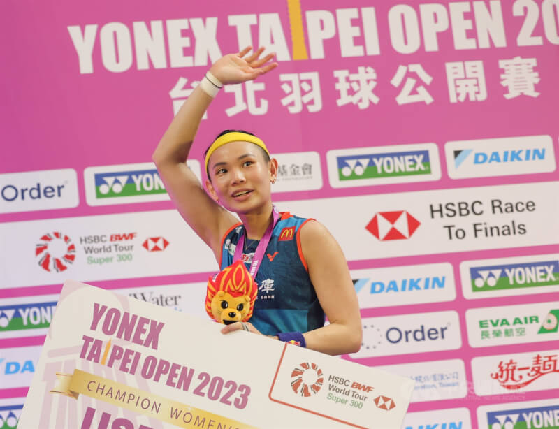 www-WebPhotos-800-20251108-2000x1535_wmky_97443343524172_202306250042000000