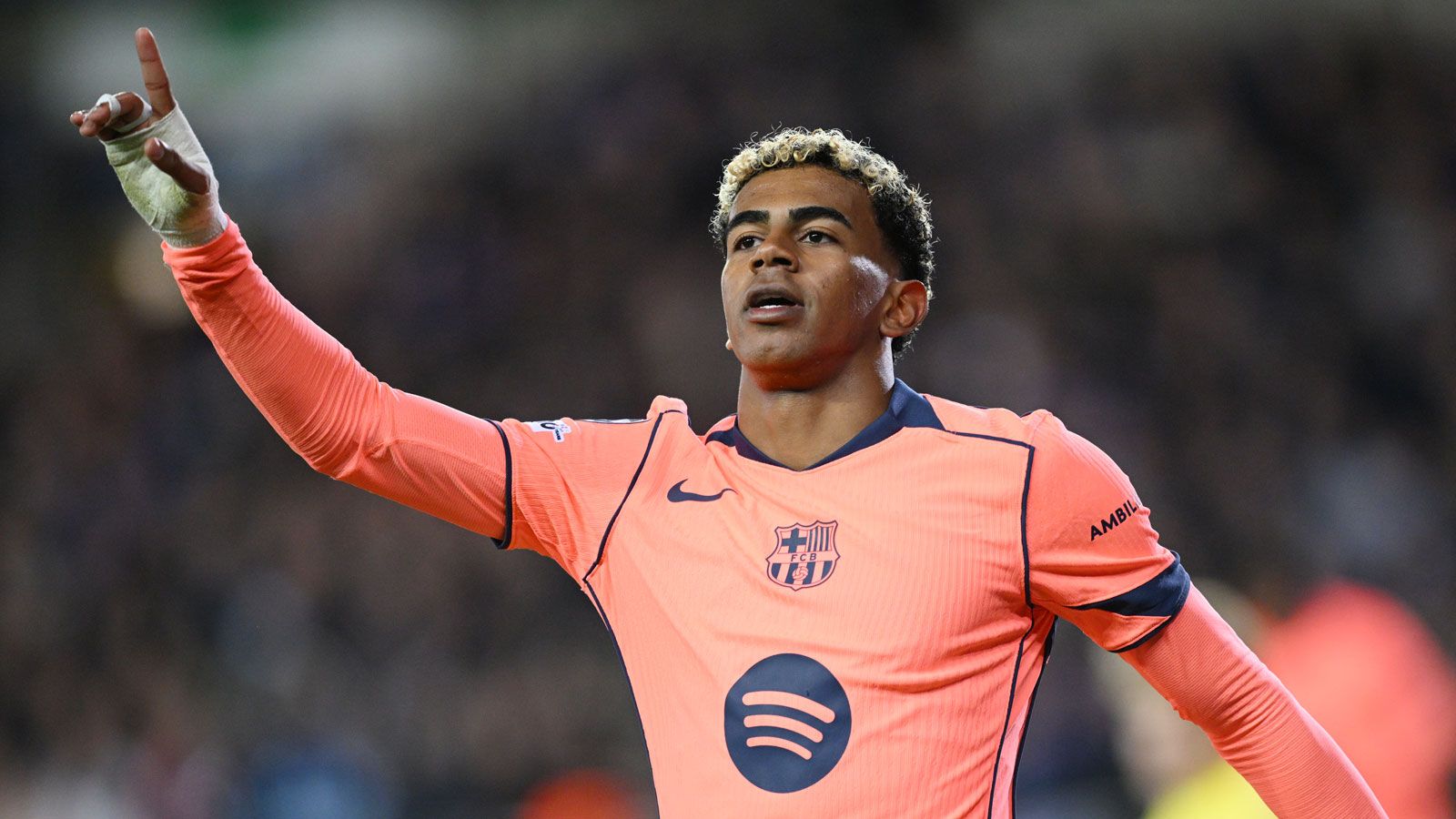 images-v3-bltd46408e938f592ef-2