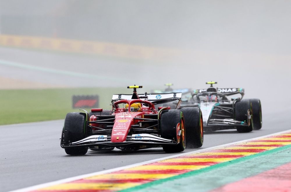images-mgl-YXRE79K0-s1000-lewis-hamilton-ferrari-andrea-