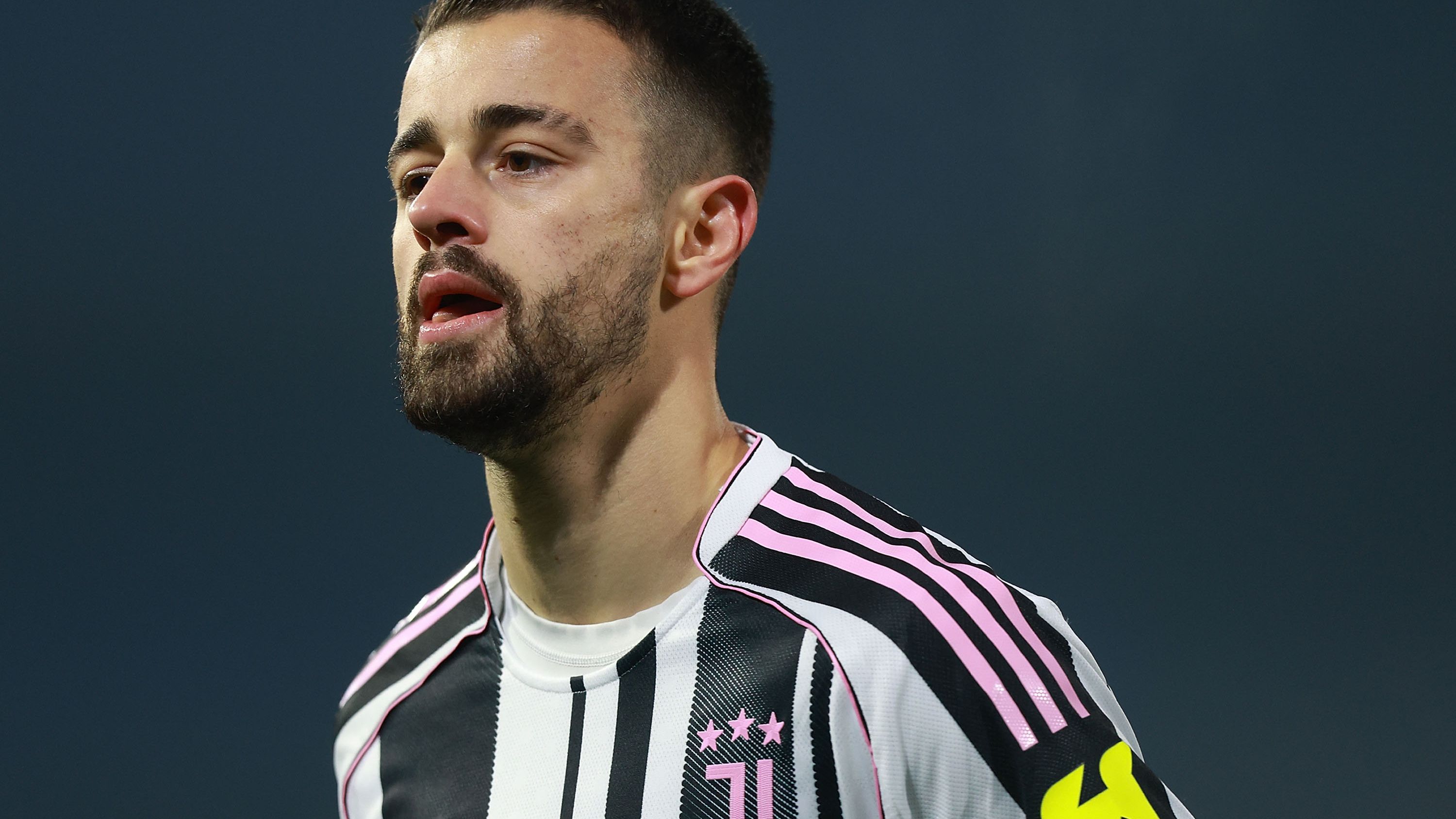 images-v3-getty-2252953988-crop-MM5DGMBQGA5DCNRYHA5G433XMU5DAORRGU4A====-GettyImages-2252953988