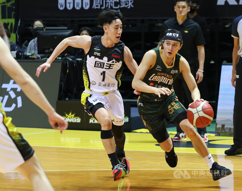 www-WebPhotos-800-20251220-974x768_wmky_0_C20251220000125