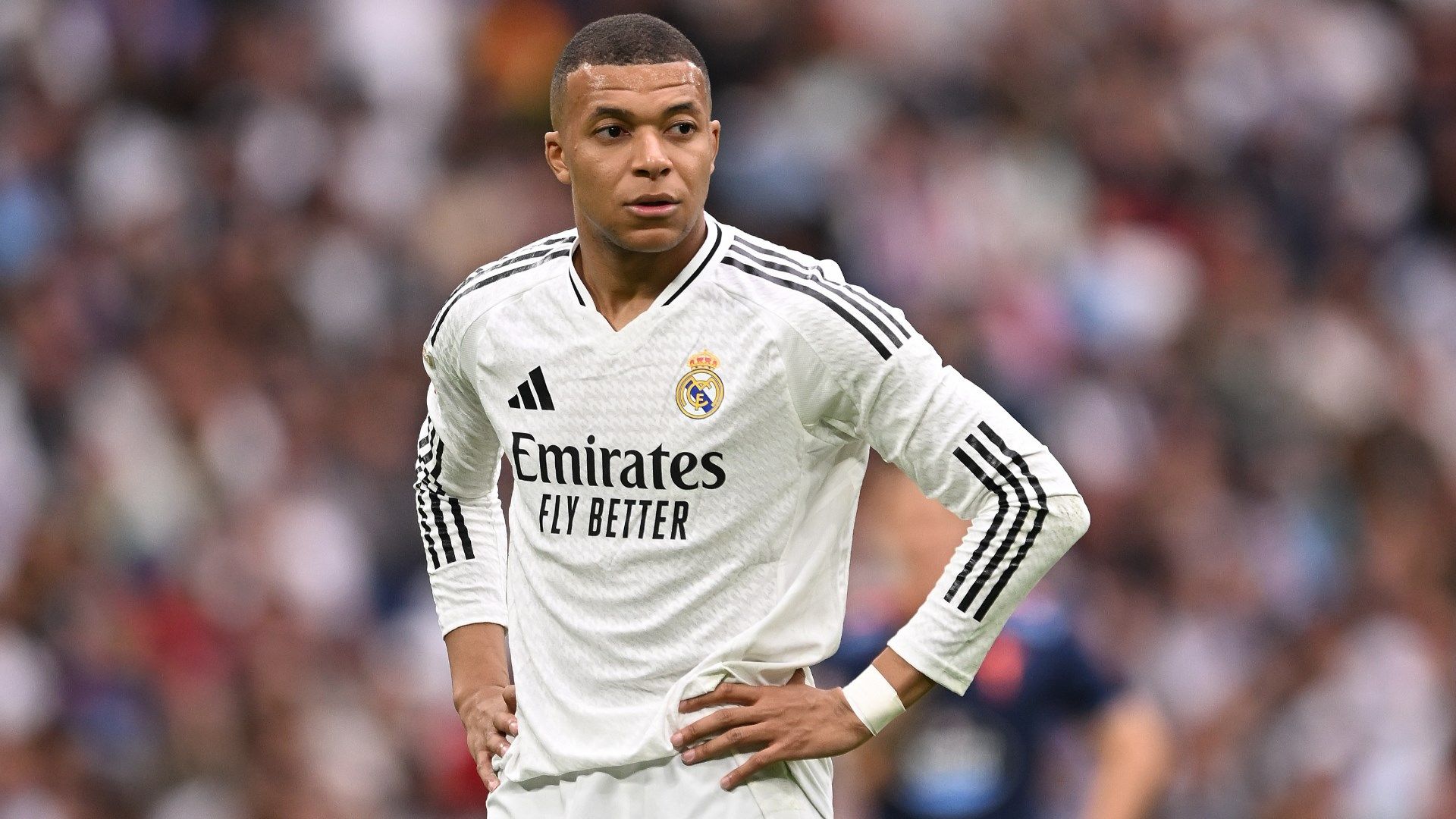 images-v3-bltbba2d2acd19f8daf-Kylian%20Mbappe%20Real%20Madrid%202025%20(2)