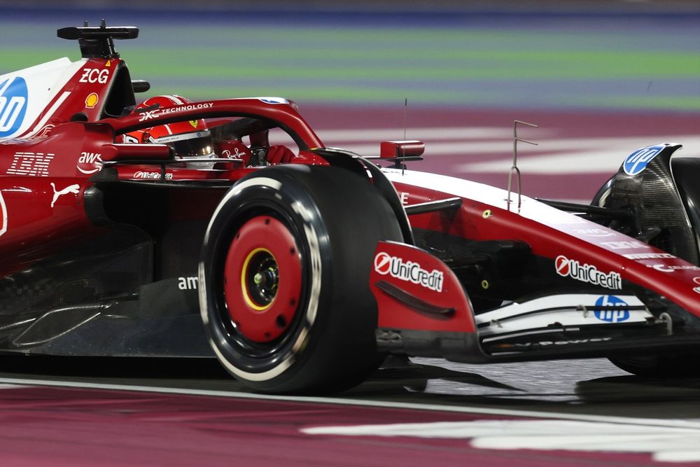 images-mgl-0arKrgX2-s1000-charles-leclerc-ferrari