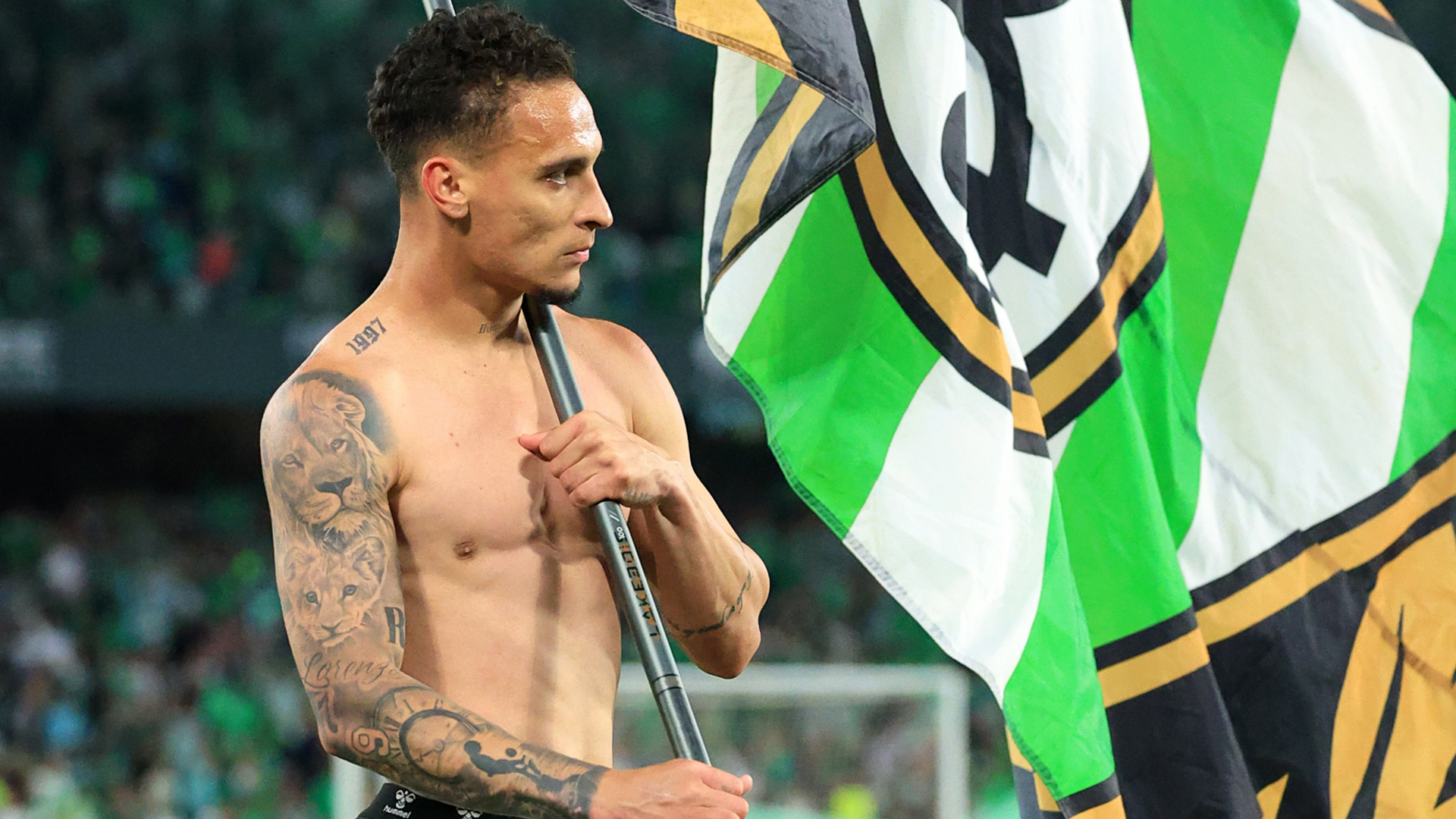 images-v3-blt8d23a72cd2589015-GOAL%20-%20Blank%20WEB%20-%20Facebook%20-%202025-03-31T070500.558