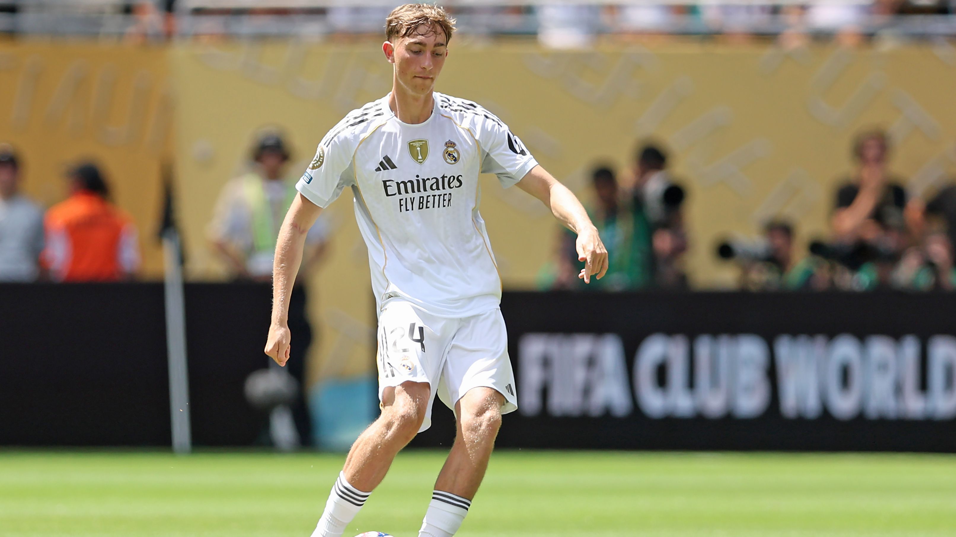 images-v3-getty-2220787448-crop-MM5DGMRSGU5DCOBRGQ5G433XMU5DAORUGQ======-GettyImages-2220787448