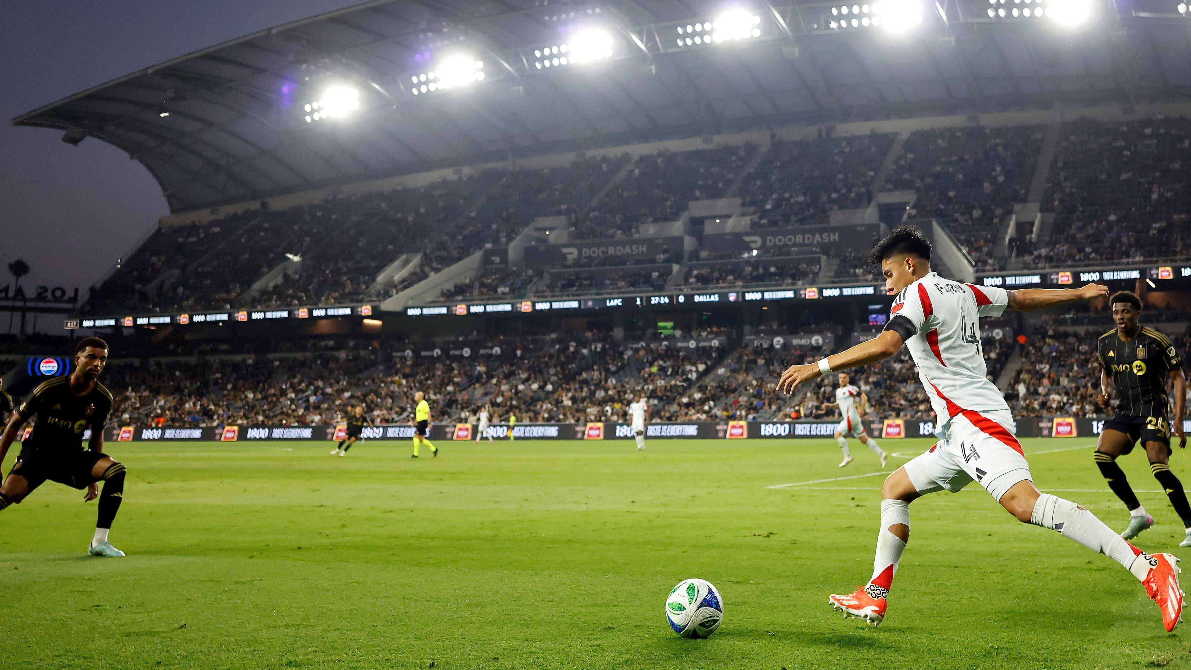 images-v3-getty-2225006066-crop-MM5DGOJUGE5DEMRRG45G433XMU5DENRQHIYTCMJQ-GettyImages-2225006066