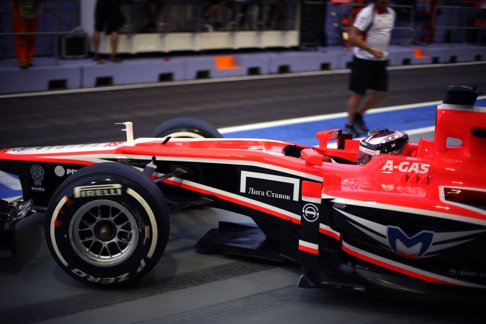 images-mgl-Yv87eoE0-s1000-jules-bianchi-marussia-mr02-co
