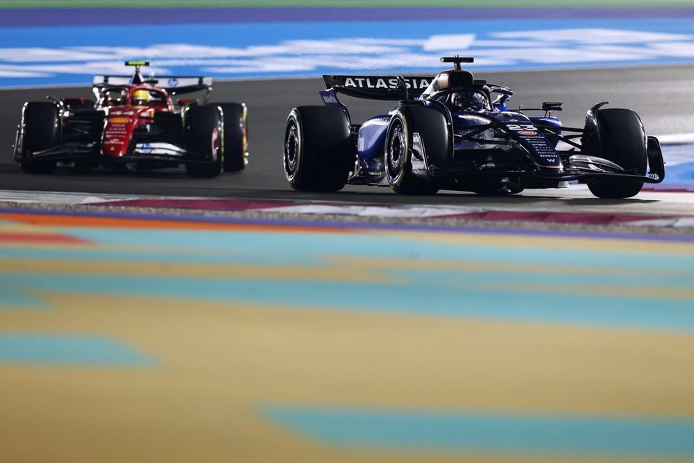 images-mgl-YP7r7jA2-s1000-lewis-hamilton-ferrari-alexand