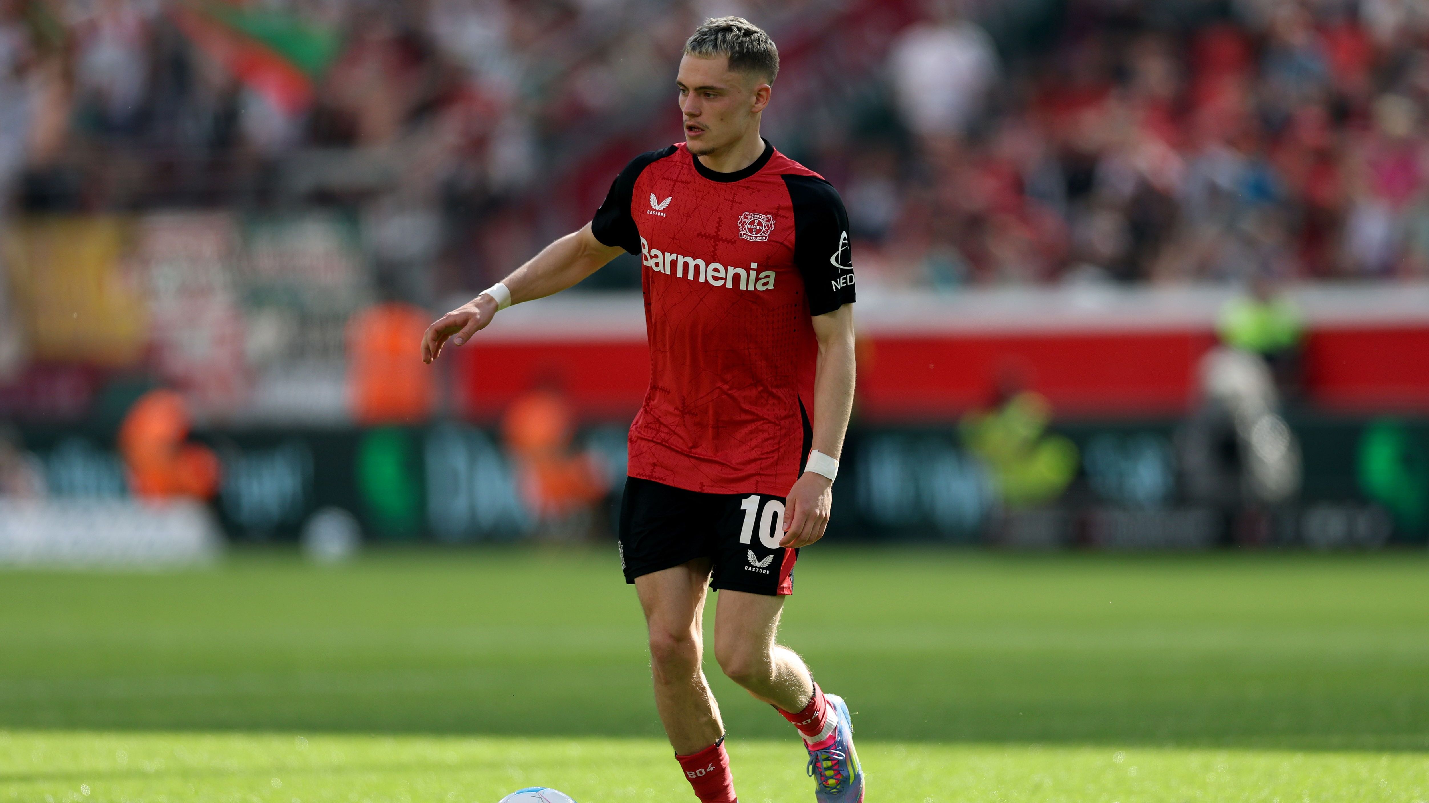 images-v3-getty-2212205764-crop-MM5DKMBQHA5DEOBRG45G433XMU5DCORSGQ======-GettyImages-2212205764