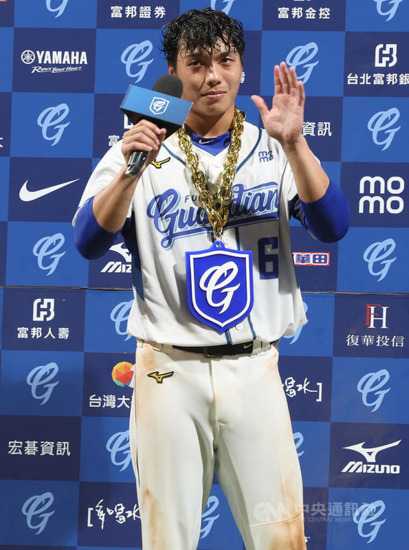 www-WebPhotos-800-20250929-762x1024_wmky_0_C20250929000136