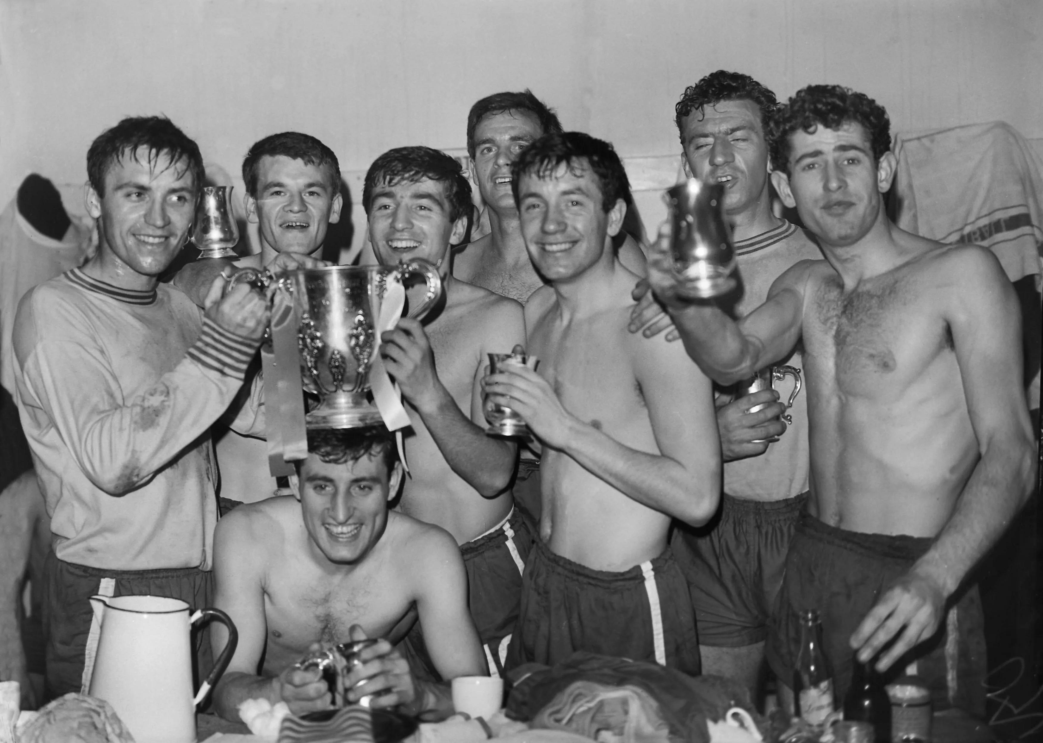 transform-6314cf6d-2702-4a28-b19f-9eac79329f3a-Chelsea-League-Cup