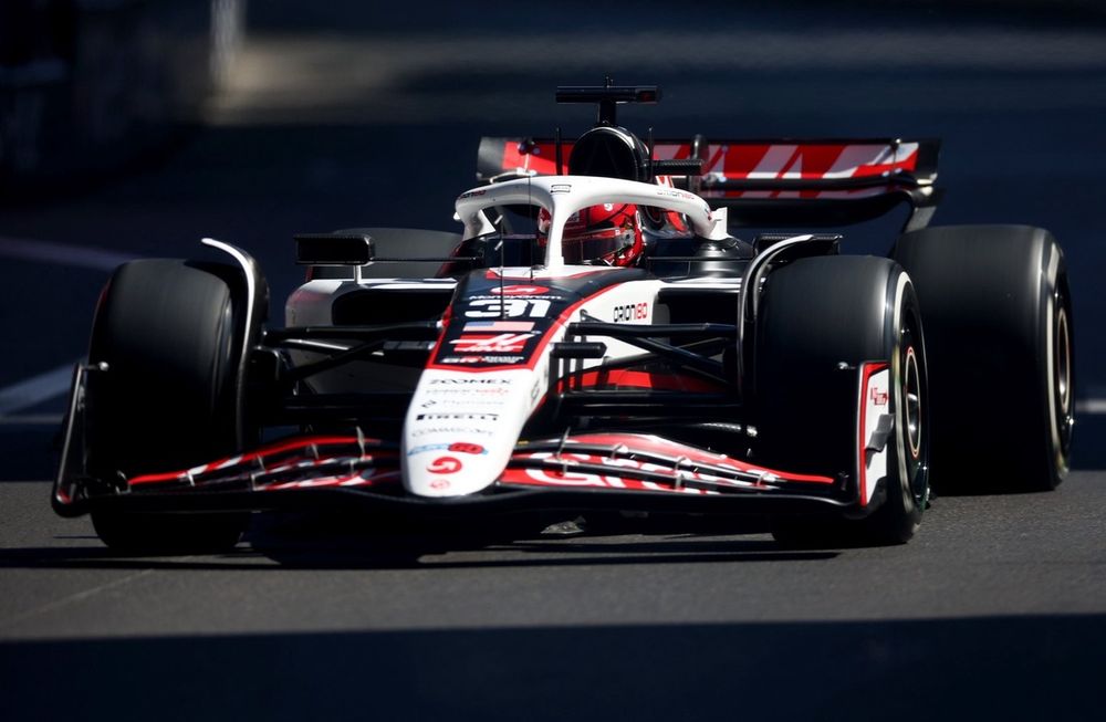 images-mgl-YMdwzJm2-s1000-esteban-ocon-haas-f1-team
