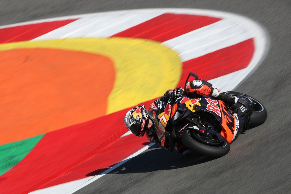 images-mgl-6O79xXJ6-s1000-pedro-acosta-red-bull-ktm-fact