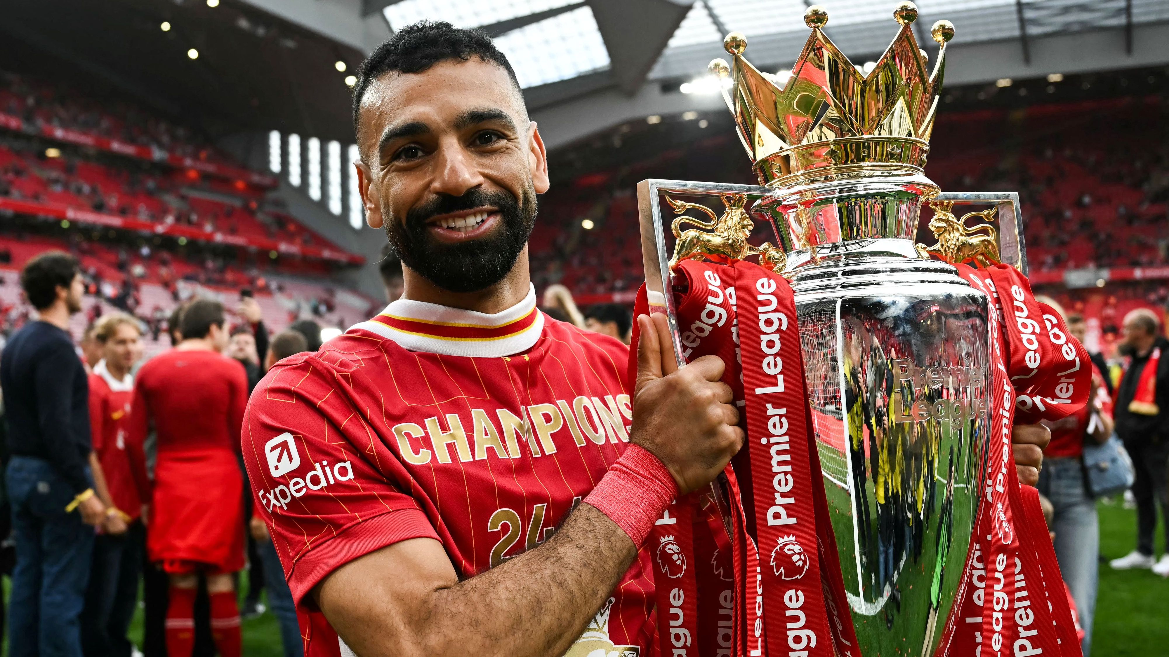 images-v3-getty-2216339067-crop-MM5DIMBQGM5DEMRVGI5G433XMU5DCMBQGE5DENBY-GettyImages-2216339067