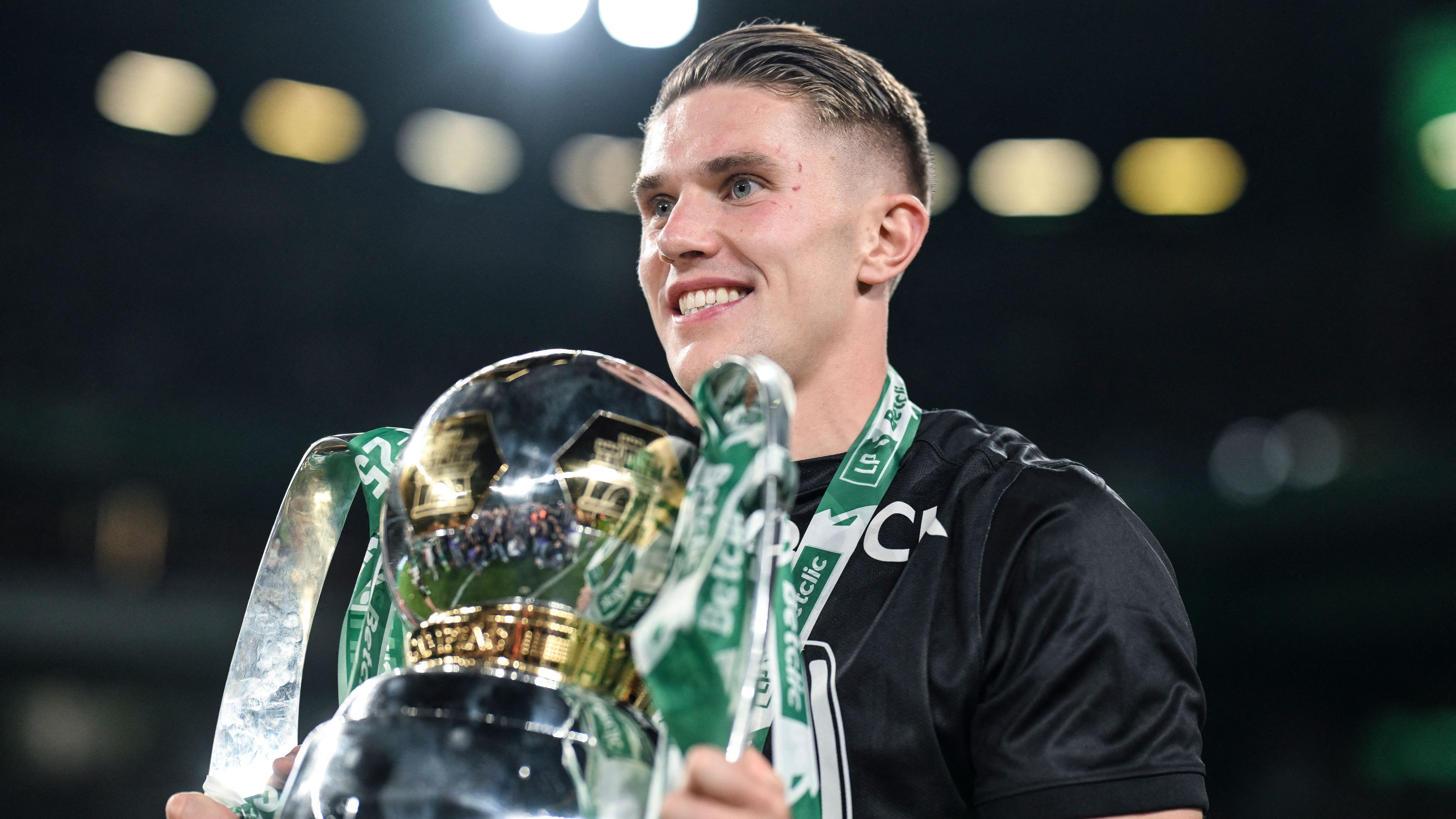 images-v3-getty-2215053579-crop-MM5DKMBQGQ5DEOBRGU5G433XMU5DAORSGYYQ====-GettyImages-2215053579