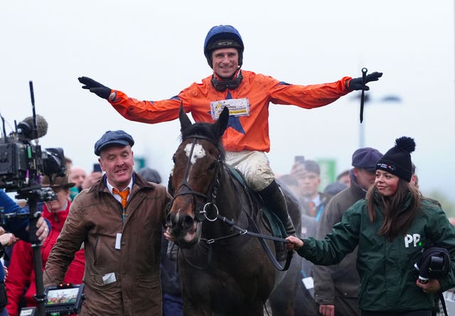 v2-image-production-ab00d8d49c8330f98c1d09f3204b333dY29udGVudHNlYXJjaGFwaSwxNzYzMzA1ODQ4-2.82428400