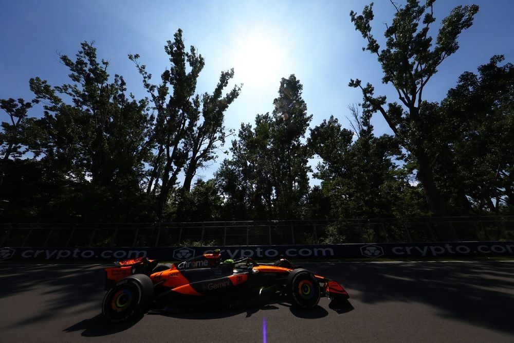 images-mgl-24vxlnz6-s1000-lando-norris-mclaren
