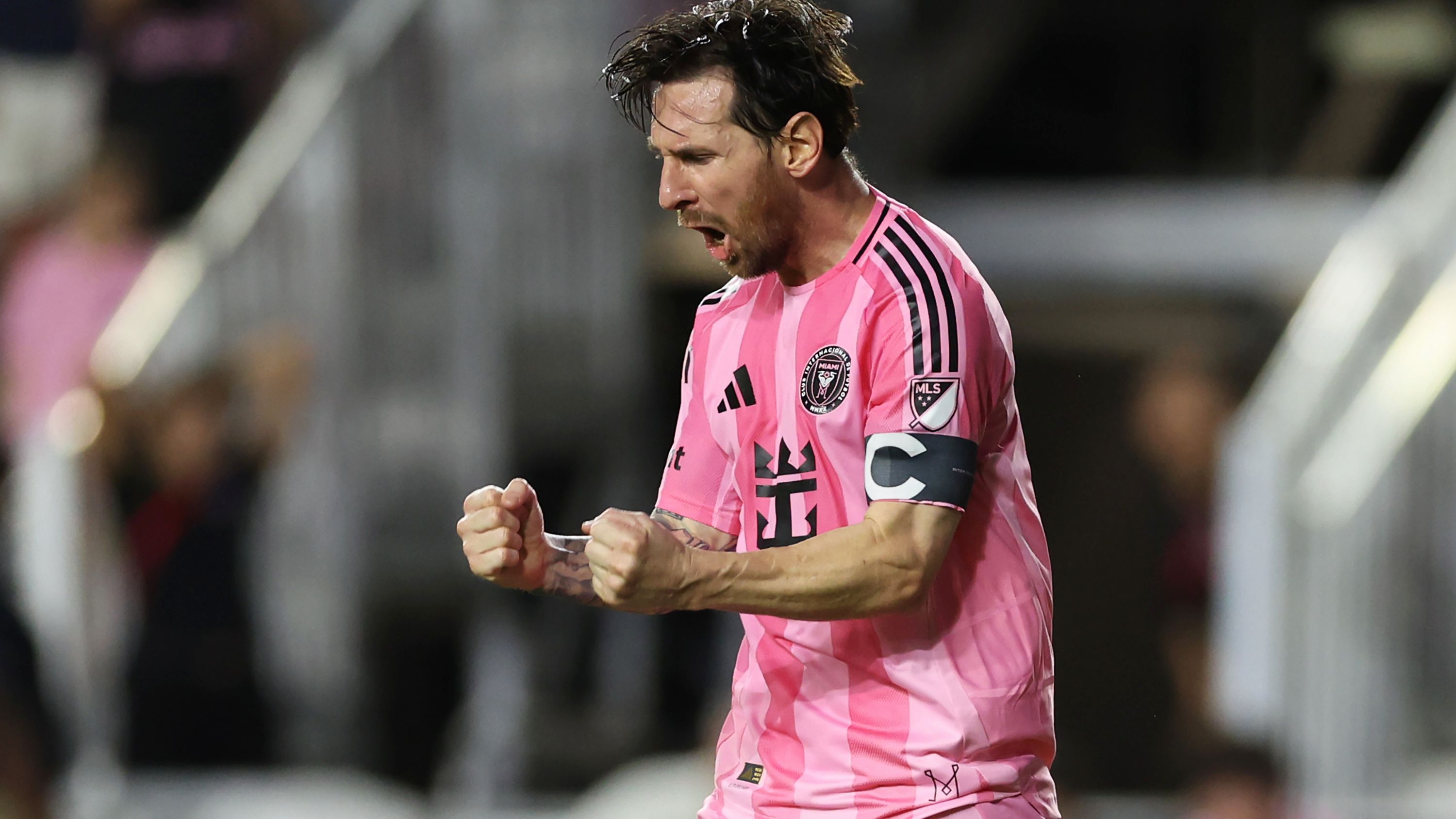 images-v3-getty-2208896305-crop-MM5DGMBQGA5DCNRYHA5G433XMU5DAORRGU3A====-GettyImages-2208896305