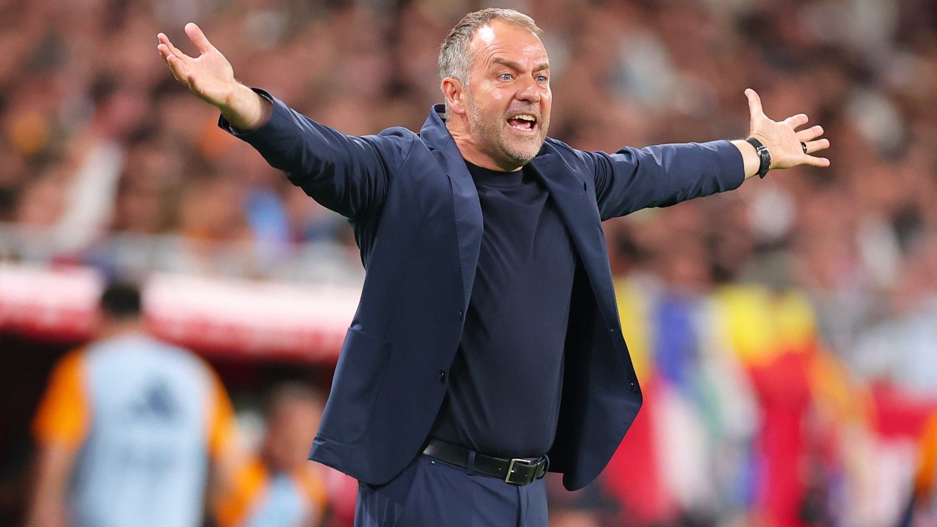 images-v3-bltcc153662563430e9-Hansi%20Flick%20Barcelona%202025%20(4)