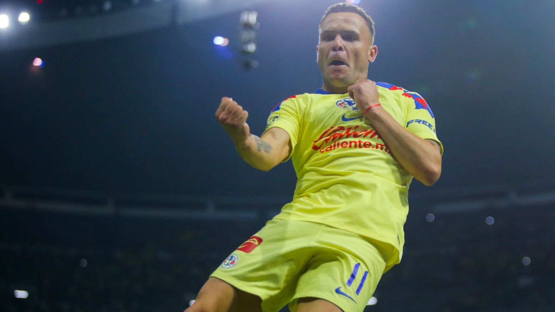 images-v3-blt940b67e5f1f83aa9-GettyImages-1775523708_(1)