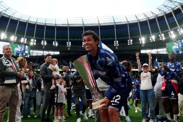 v2-image-production-dec0142849c661fe54c45c83b370260eY29udGVudHNlYXJjaGFwaSwxNzQ4Mjg2NjAx-2.80377227