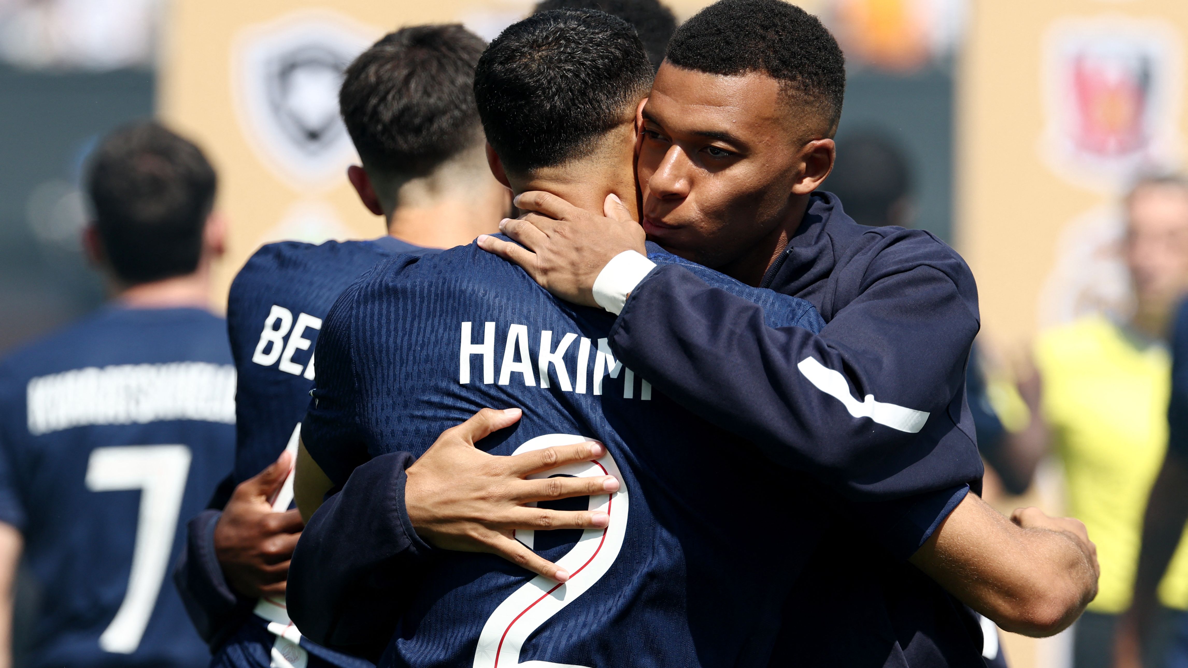 images-v3-getty-2223692888-crop-MM5DINJYGU5DENJXHE5G433XMU5DAORSGM4Q====-GettyImages-2223692888