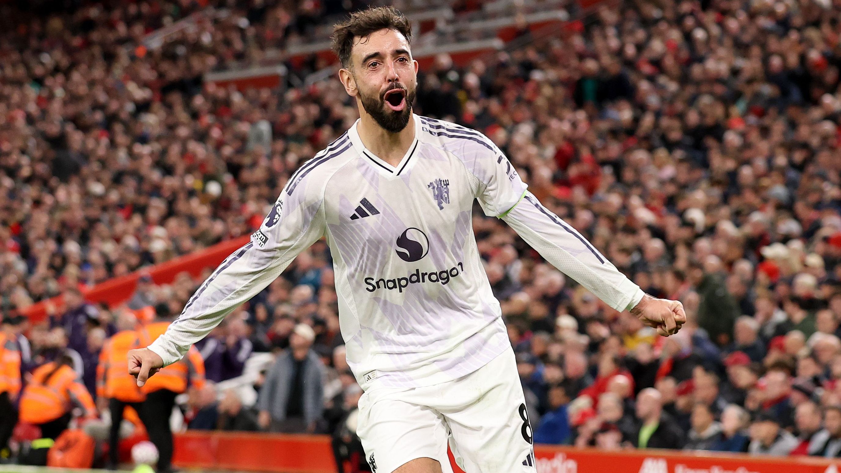 images-v3-getty-2242131206-crop-MM5DENZVGE5DCNJUHA5G433XMU5DQOBVHI4DCOA=-GettyImages-2242131206