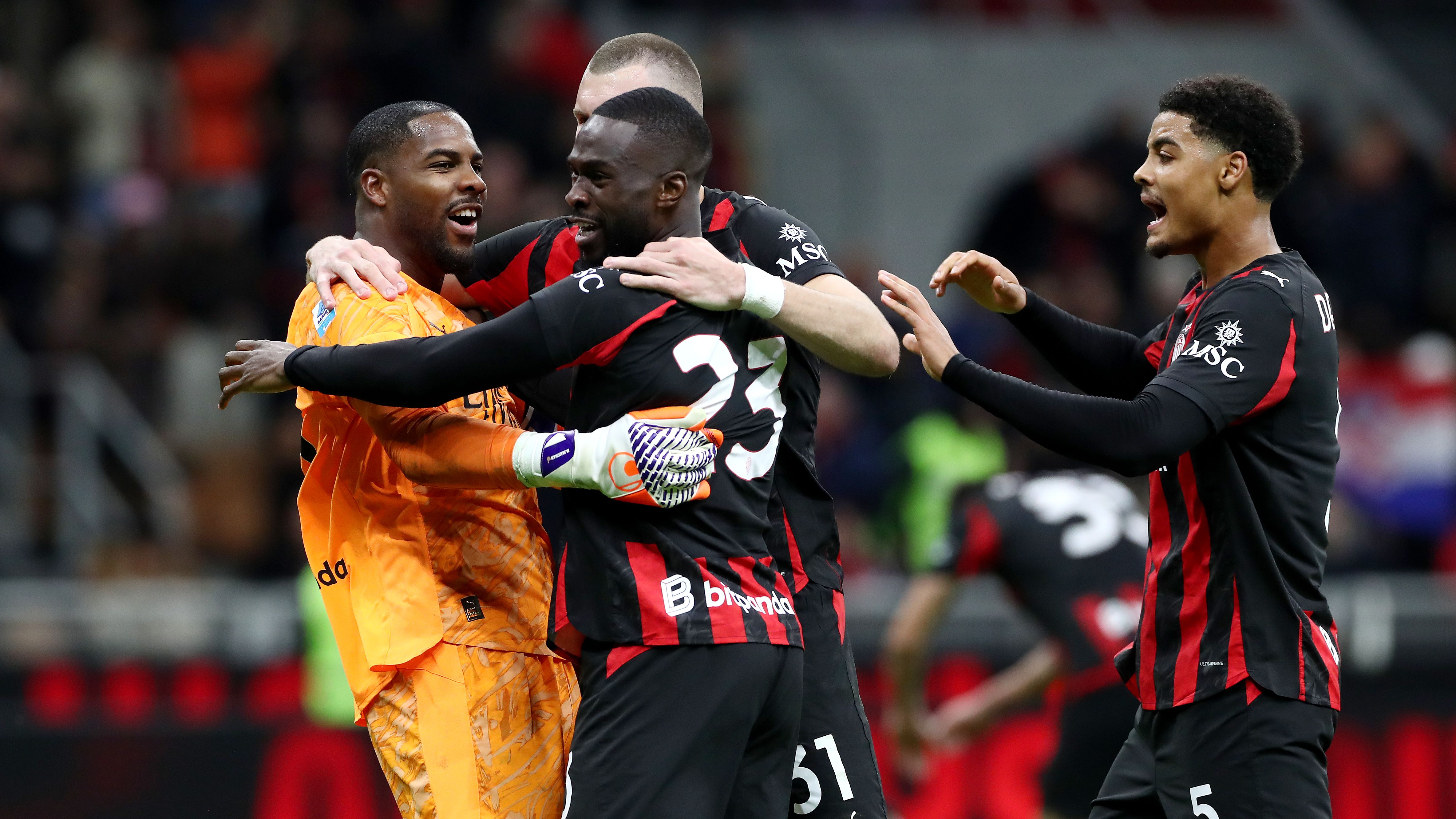 images-v3-getty-2244676302-crop-MM5DINZTGY5DENRWGQ5G433XMU5DAORQ-GettyImages-2244676302