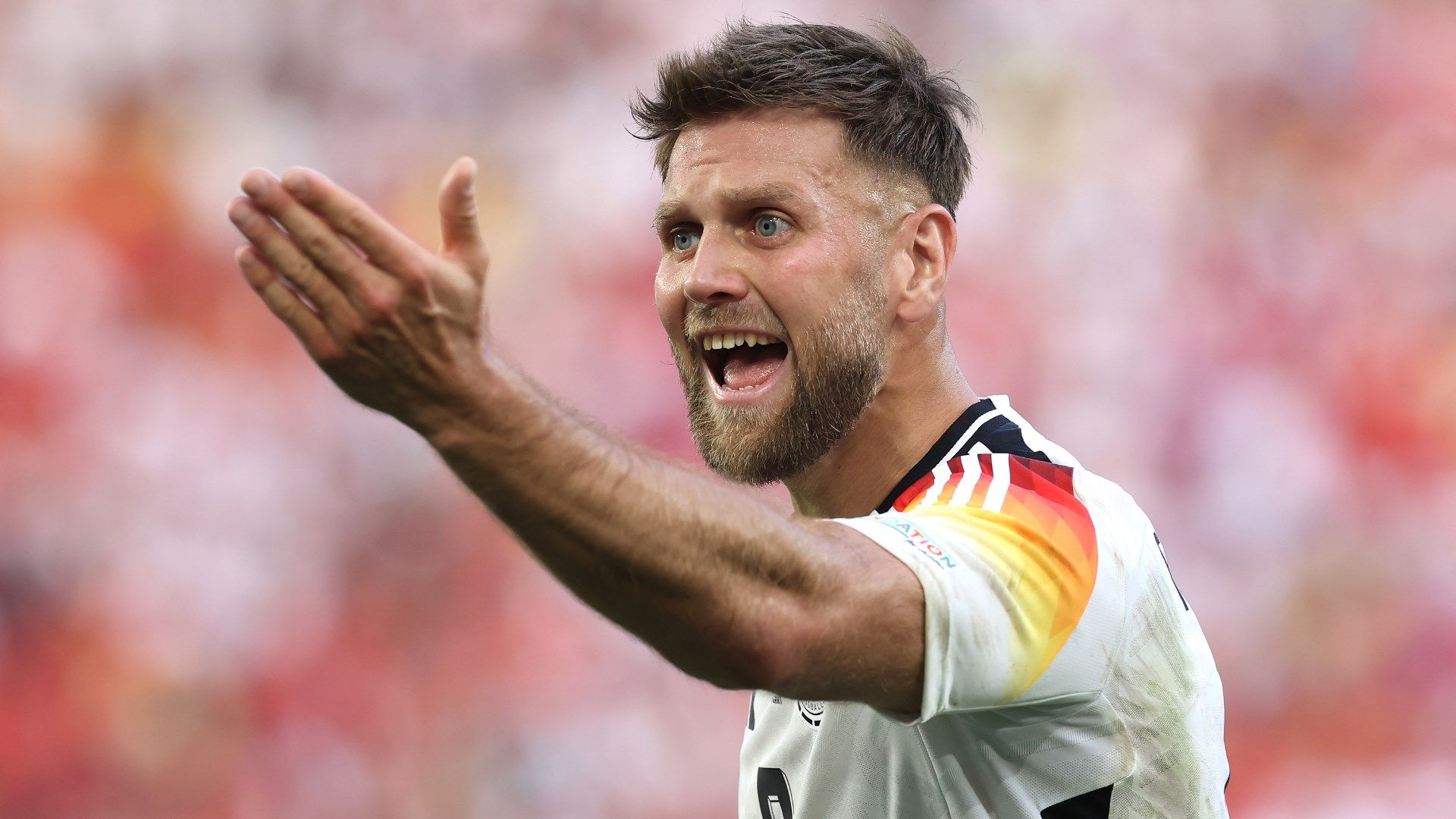 images-v3-blt23d9056fb72fcd53-GOAL%20-%20Blank%20WEB%20-%20Facebook(2767)