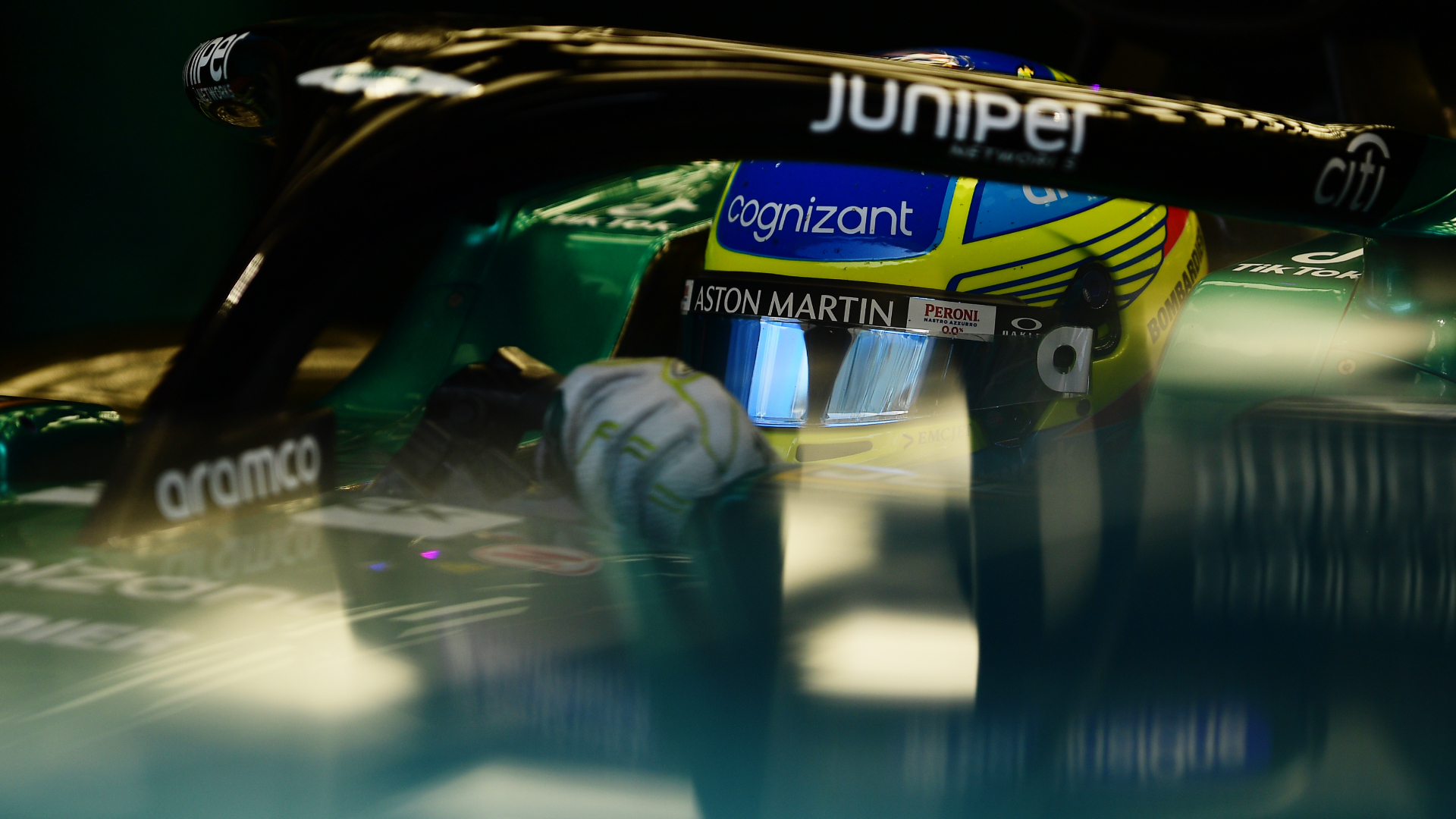 Fernando Alonso Aston Martin F1